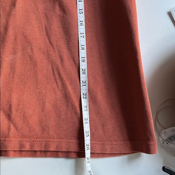IZOD 1/4 zip top - Picture 11 of 11